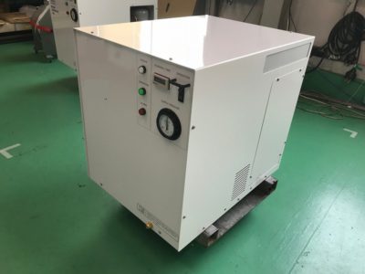 OEM装置組立において最も重要なこととは? | 精密板金加工 配線組立.com クライオポンプ用コンプレッサーユニット(大型タイプ)