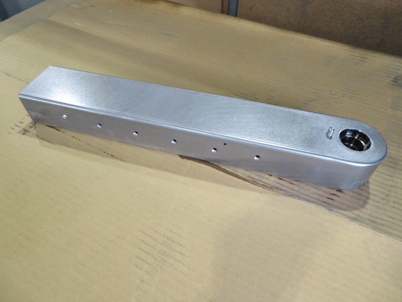 医療機器OEMとは?部品・筐体の板金加工で押さえるべきポイントを解説 | 精密板金加工 配線組立.com 医療機器用 精密板金フレーム