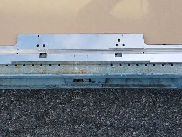大手娯楽機器メーカー向けフレームカバー
